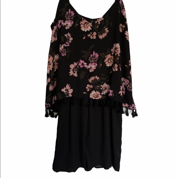 Women’s Romper,Floral,Fringe trims,Size M - Picture 3 of 11